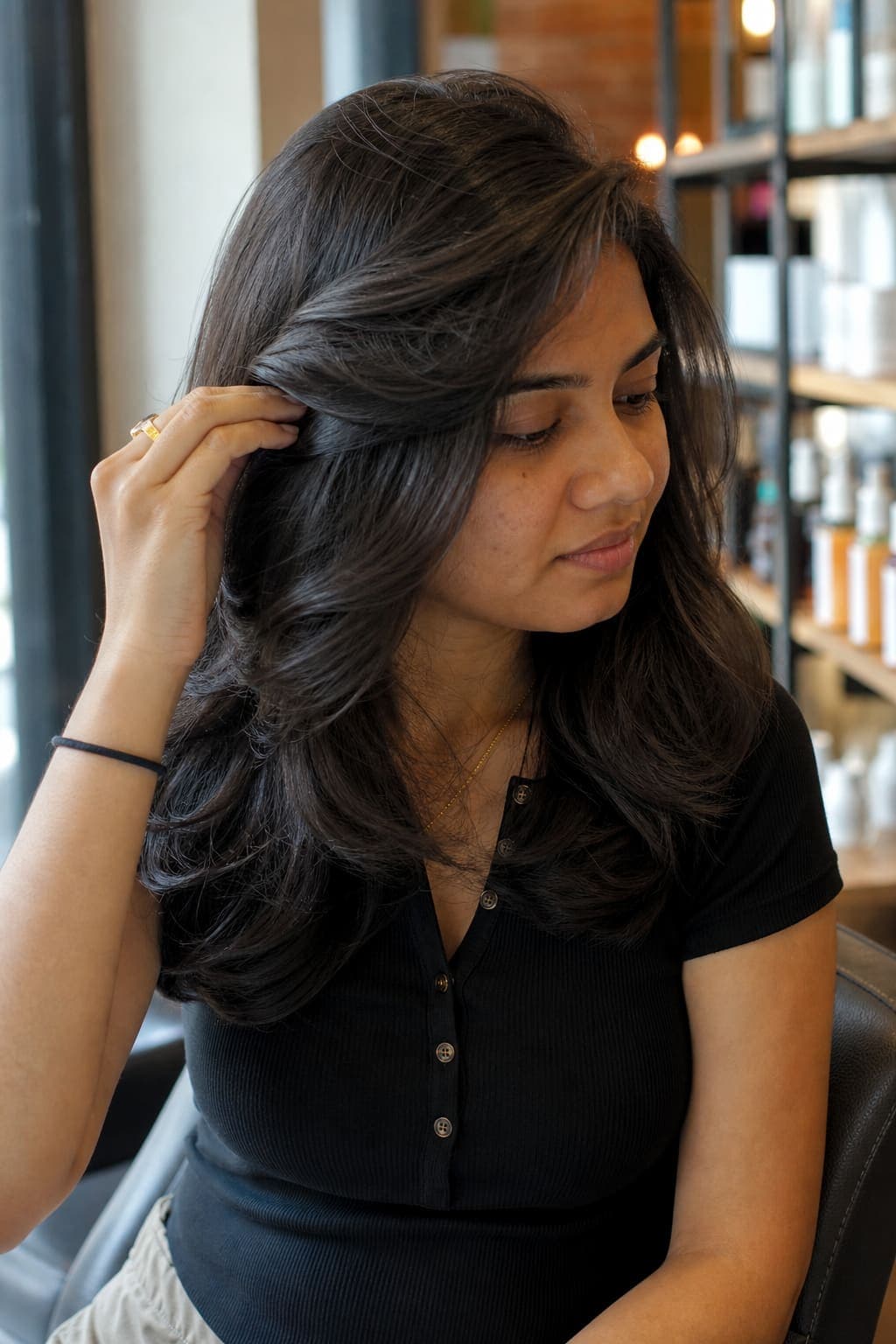 Fresh layered haircut at Stylist Zone